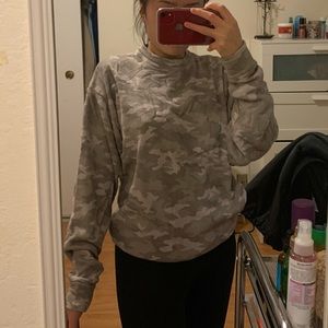Camouflage warm sweater